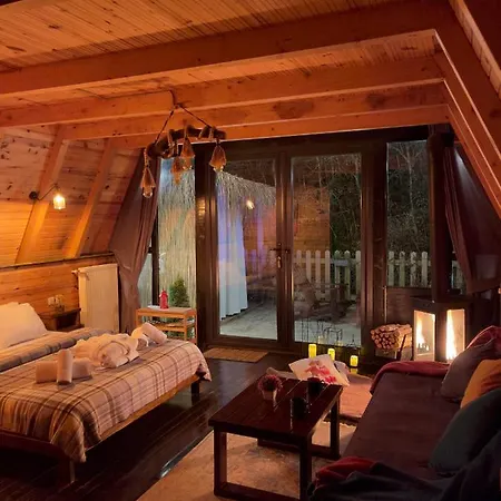 Dream River Exclusive Lodge